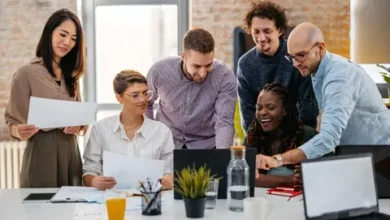 How to Answer Questions About Working With Others