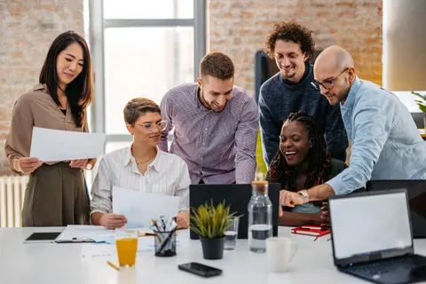 How to Answer Questions About Working With Others